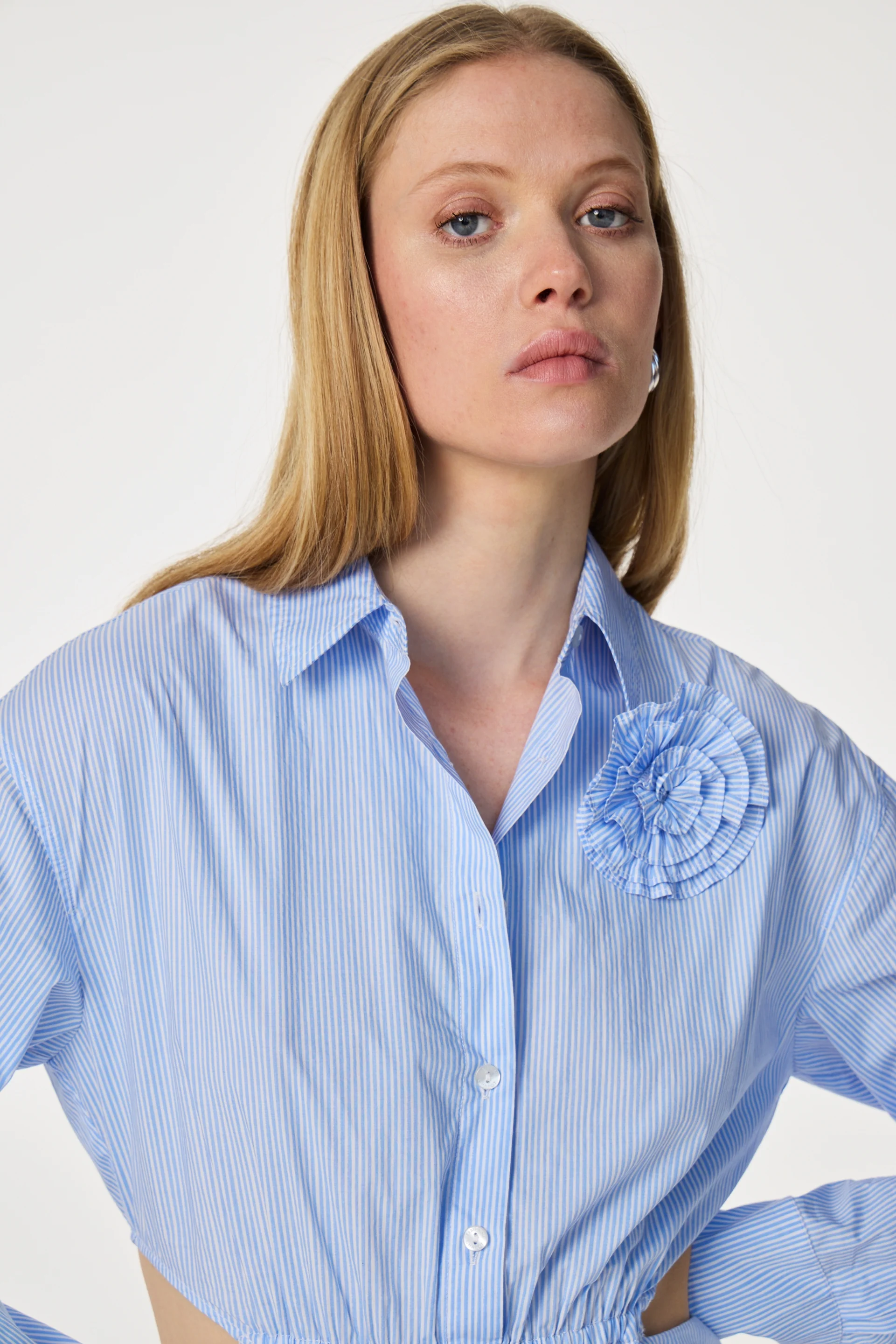 Camila Dress | Warm White/Pool Blue - Image 3